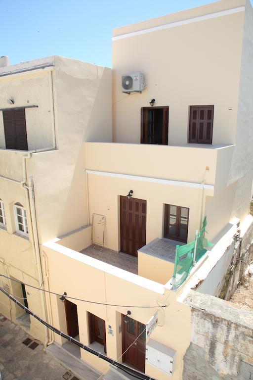 إرموبولّي Afroditi Syros المظهر الخارجي الصورة